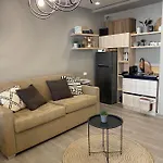 Qerret Boutique *