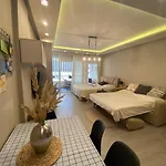 Qerret Boutique Apartamento Golem (Tirana)
