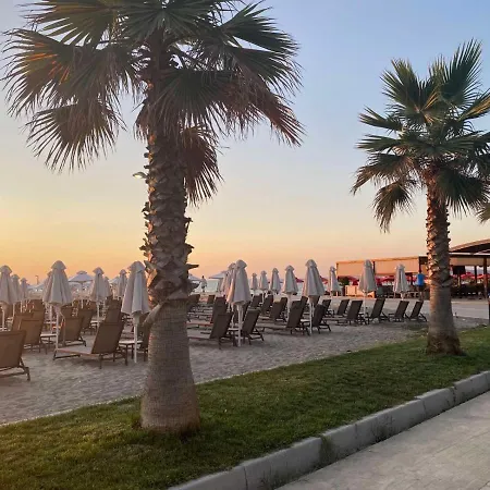 Apartment Qerret Boutique Golem (Tirana)