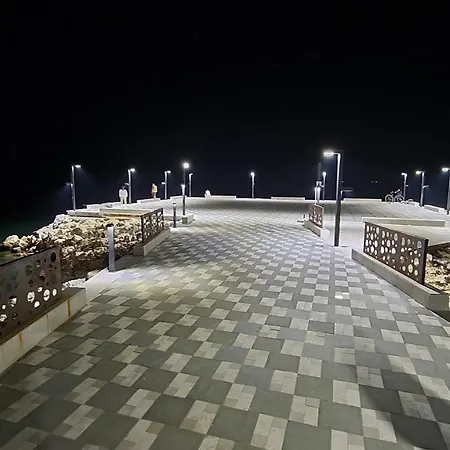 Qerret Boutique Golem (Tirana)