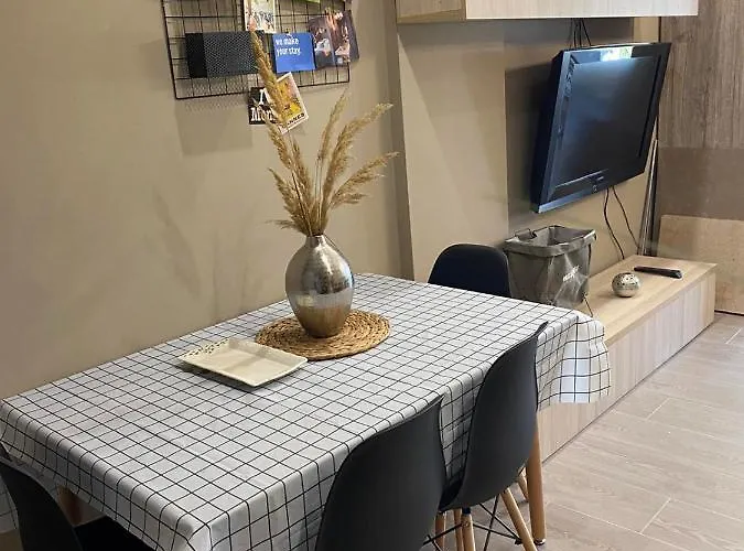 Qerret Boutique * Golem (Tirana)