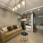 Qerret Boutique *