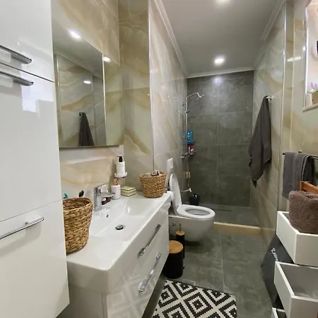 Qerret Boutique Studio