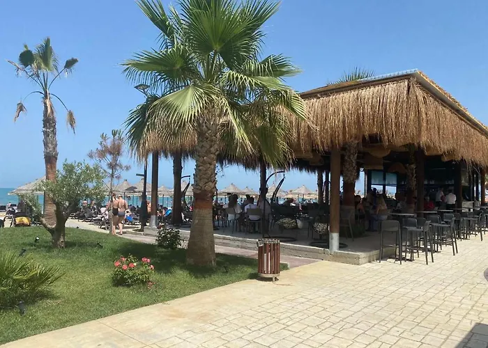 Qerret Boutique * 格勒姆